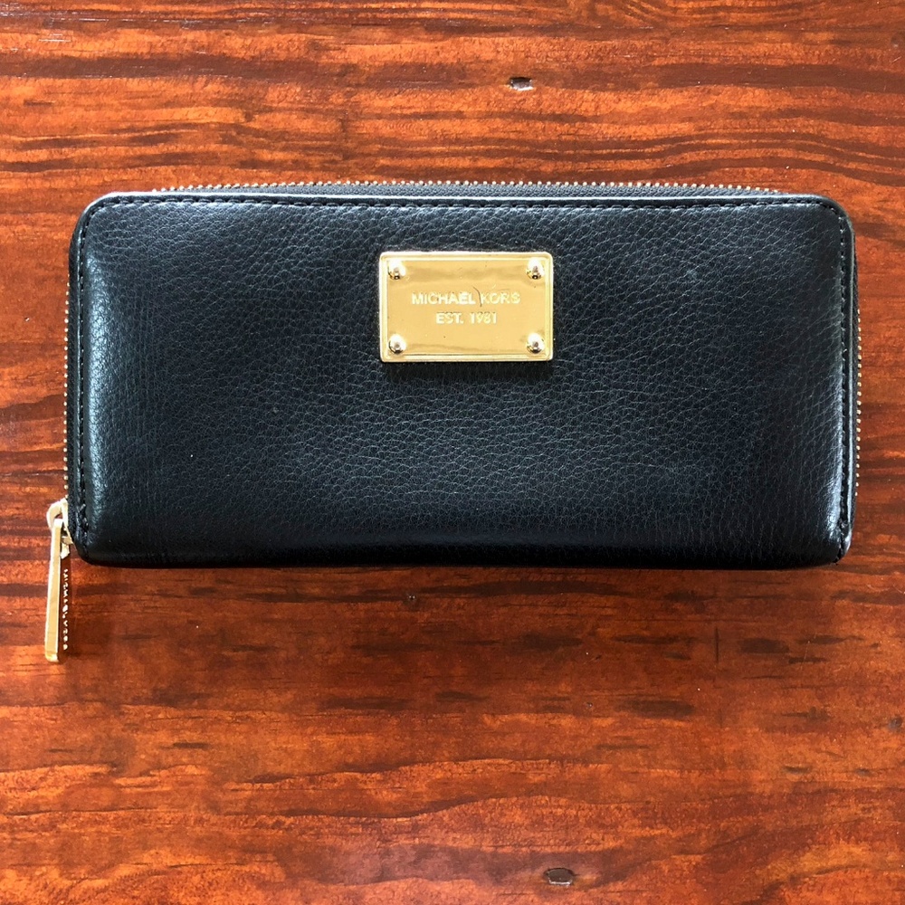 Michael Kors black wallet